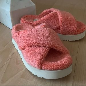 NEW PLUSH UGG slippers